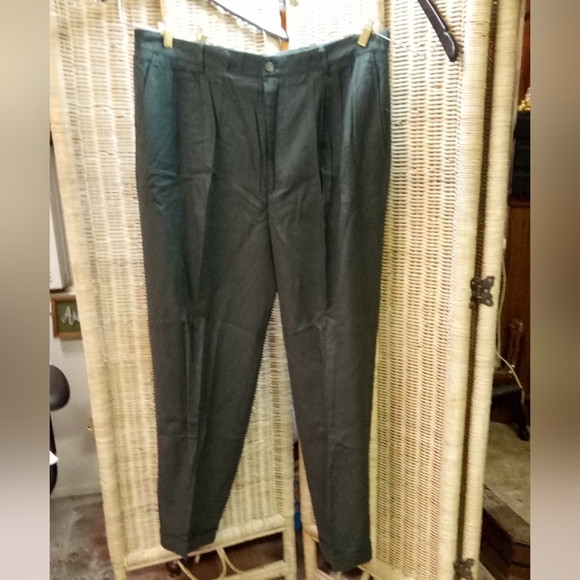 PERRY Ellis Men's Green Tweed Slacks Pleated Front, Cuff Legs Size 40/30" - Picture 1 of 8